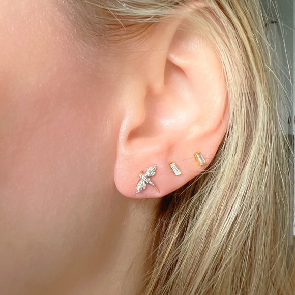 14K Yellow Gold Diamond Dragonfly Stud Stud Earrings - Picture 7 of 7